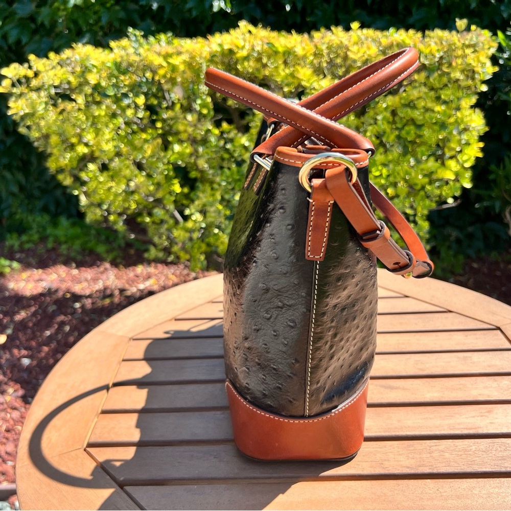 Dooney & Bourke Black and Tan Tote Bag - Picture 4 of 8